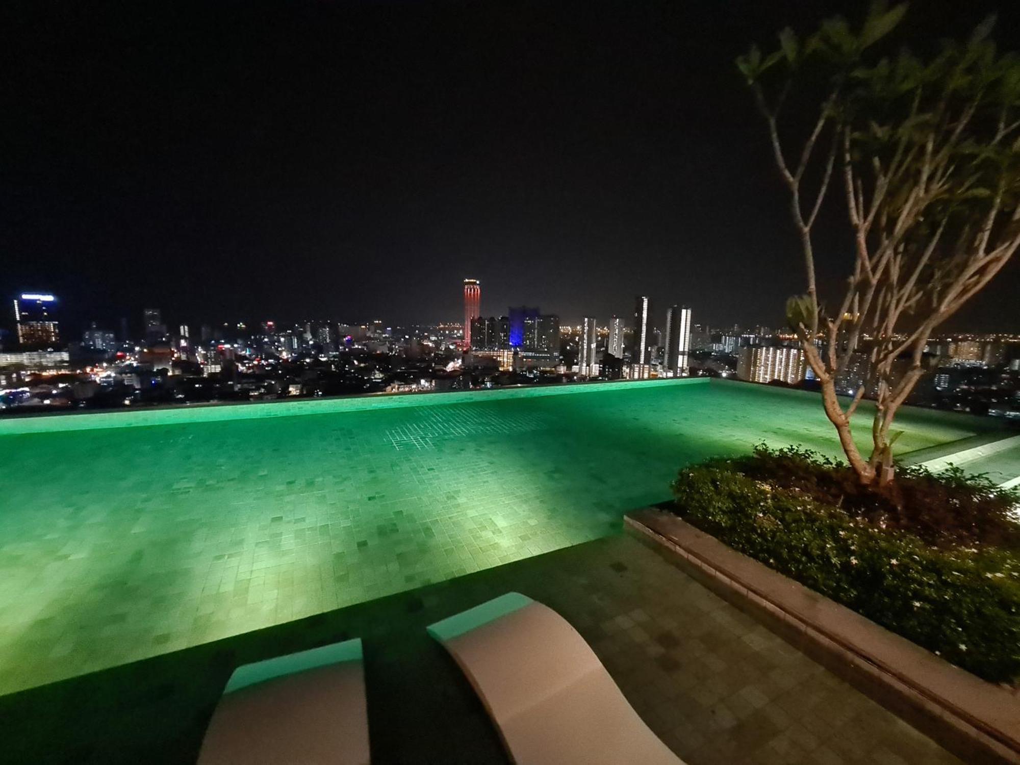 Beacon Executive Suite - Skypool Penang View George Town Zewnętrze zdjęcie