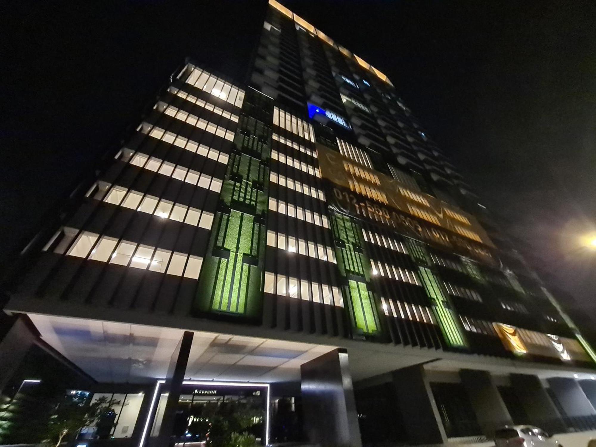 Beacon Executive Suite - Skypool Penang View George Town Zewnętrze zdjęcie
