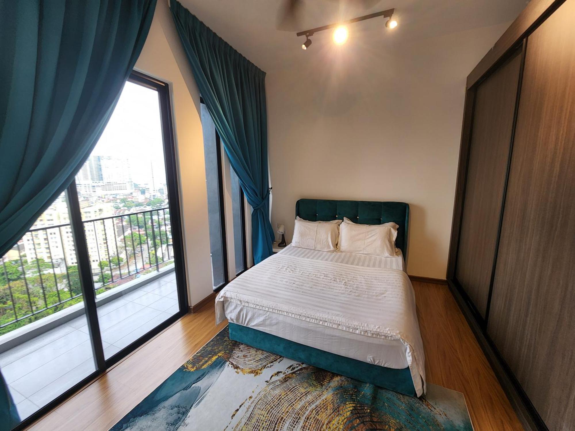 Beacon Executive Suite - Skypool Penang View George Town Zewnętrze zdjęcie